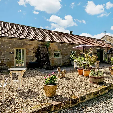 2 Bed In Helmsley 93098 *