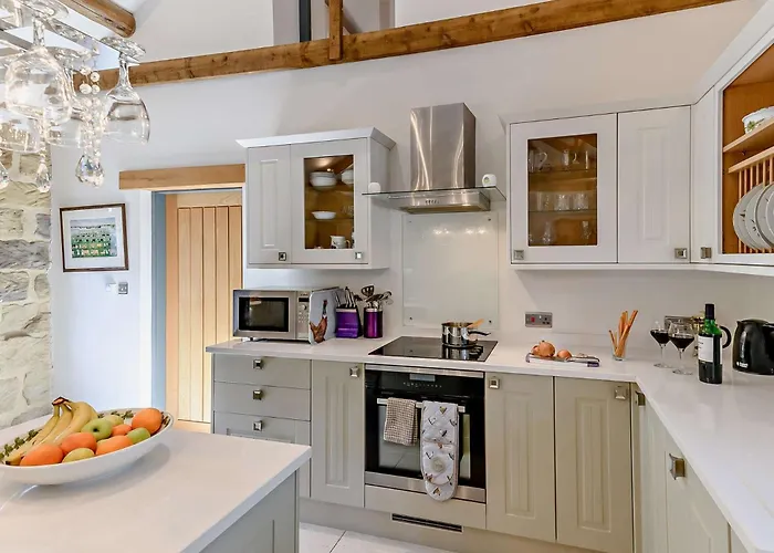 2 Bed In Oc-93098 Holiday home