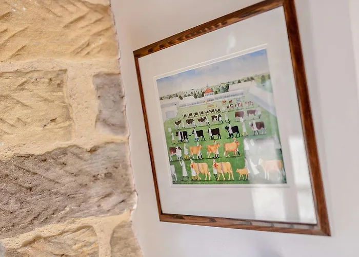 2 Bed In Oc-93098 Holiday home *