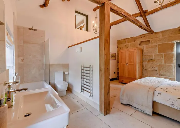 2 Bed In Oc-93098 Holiday home Chop Gate